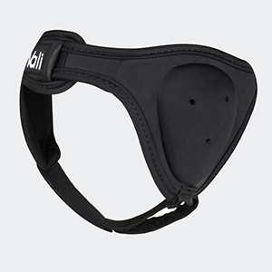 Black wrestling ear guard